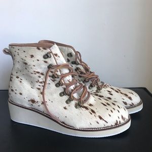 New Ecote Leather Boots, Size 10